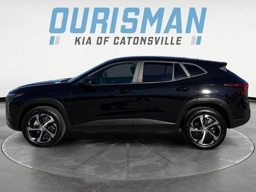Mosaic Black Metallic 2024 Chevrolet Trax FWD 1RS