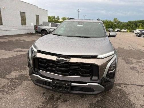 Sterling Gray Metallic 2026 Chevrolet Equinox AWD ACTIV