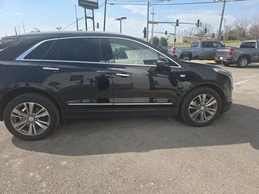 2025 Cadillac XT5 Premium Luxury