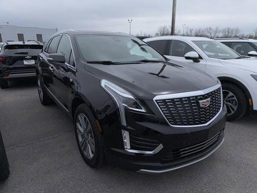 Stellar Black Metallic 2025 Cadillac XT5 Premium Luxury