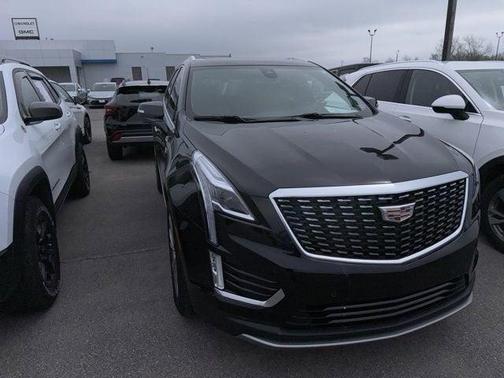 Stellar Black Metallic 2025 Cadillac XT5 Premium Luxury