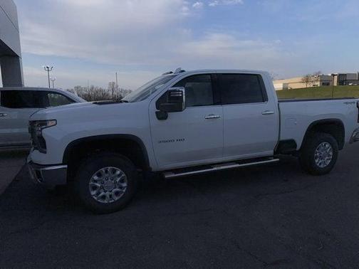 Summit White 2025 Chevrolet Silverado 3500 LTZ