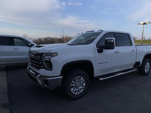 Summit White 2025 Chevrolet Silverado 3500 LTZ