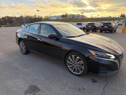 2023 Nissan Altima 2.5 SL