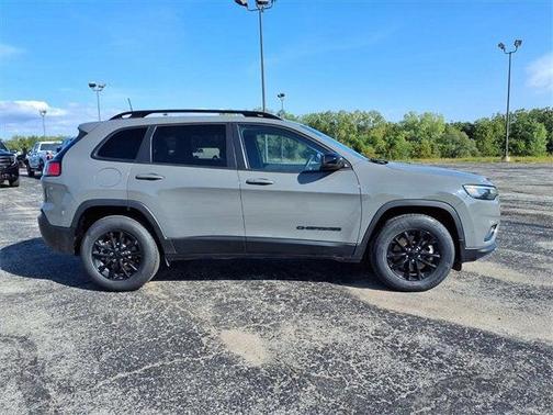 2023 Jeep Cherokee Altitude