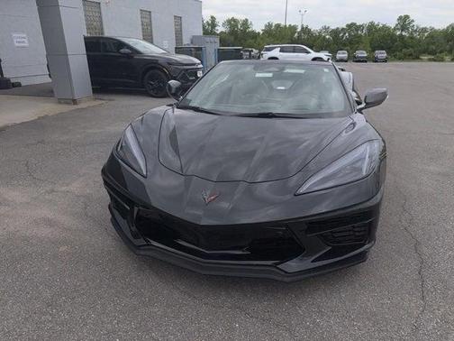 Carbon Flash Metallic 2024 Chevrolet Corvette Stingray w/2LT