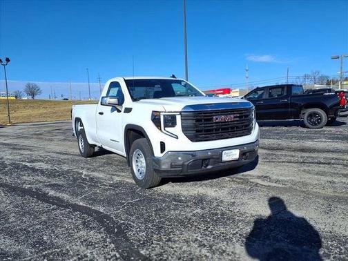 2025 GMC Sierra 1500 Pro