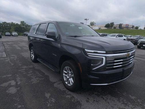 Dark Ash Metallic 2025 Chevrolet Tahoe LT