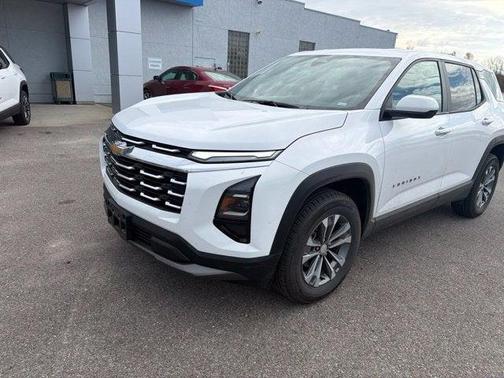 Summit White 2026 Chevrolet Equinox 1LT