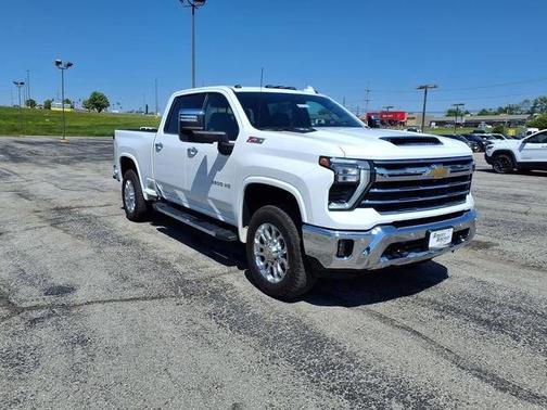 Summit White 2025 Chevrolet Silverado 2500 LTZ
