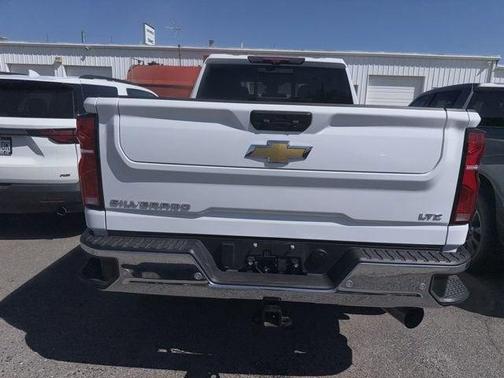 Summit White 2025 Chevrolet Silverado 2500 LTZ
