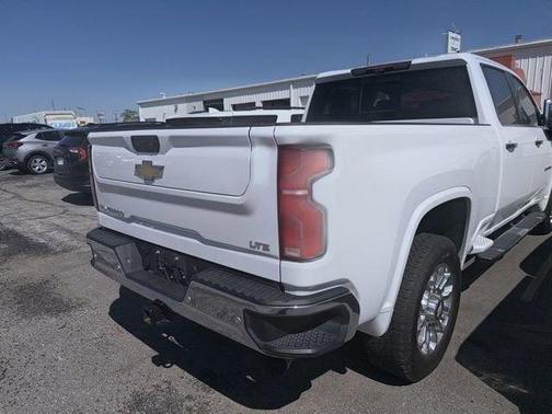 Summit White 2025 Chevrolet Silverado 2500 LTZ