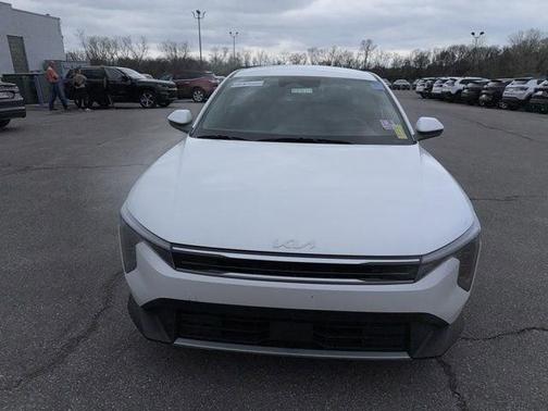 Snow White Pearl 2025 Kia K4 EX