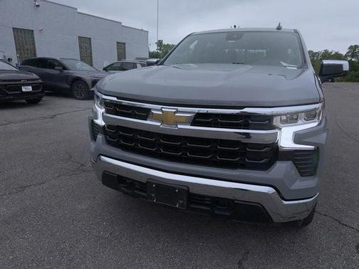 Slate Gray Metallic 2024 Chevrolet Silverado 1500 LT