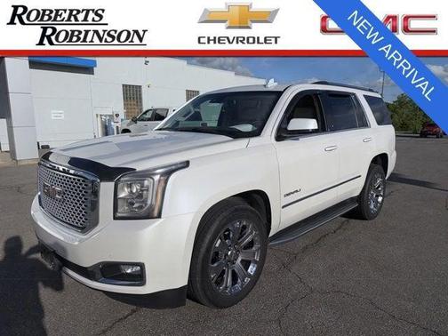 White Frost Tricoat 2016 GMC Yukon Denali