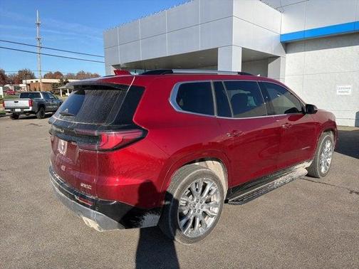 2024 GMC Acadia Denali