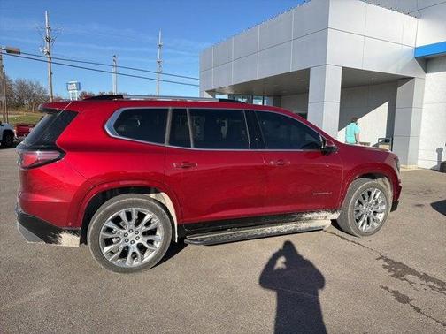2024 GMC Acadia Denali