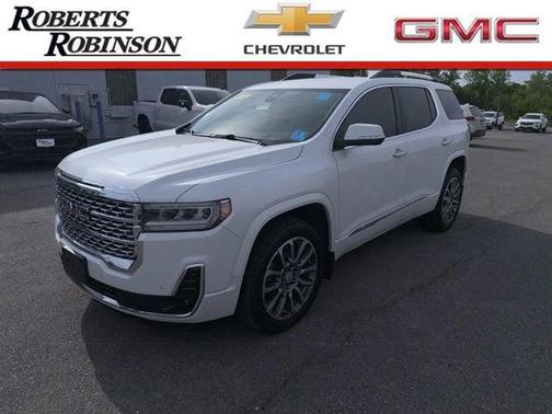White Frost Tricoat 2022 GMC Acadia Denali