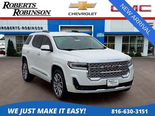 White Frost Tricoat 2022 GMC Acadia Denali
