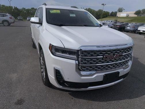 White Frost Tricoat 2022 GMC Acadia Denali