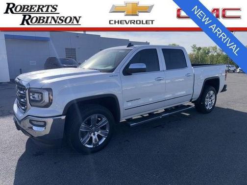 White Frost Tricoat 2017 GMC Sierra 1500 SLT