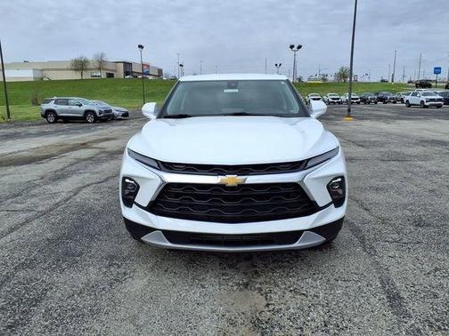 Summit White 2025 Chevrolet Blazer 2LT