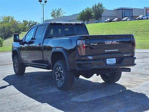 2026 GMC Sierra 2500 AT4