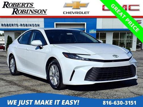 2025 Toyota Camry LE