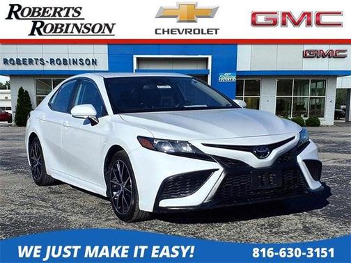 2023 Toyota Camry SE