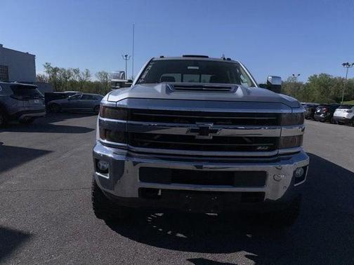 Silver Ice Metallic 2018 Chevrolet Silverado 2500 LTZ