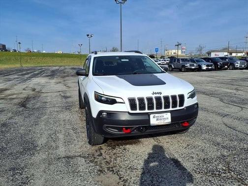 Bright White Clearcoat 2021 Jeep Cherokee Trailhawk