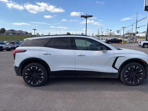 2024 Chevrolet Blazer EV eAWD RS