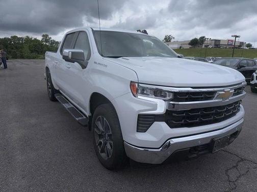 Summit White 2025 Chevrolet Silverado 1500 LT