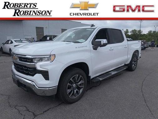 Summit White 2025 Chevrolet Silverado 1500 LT