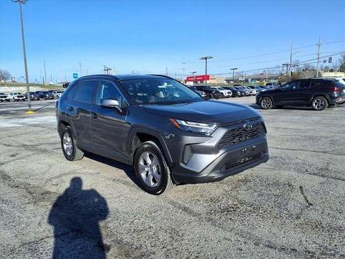 2025 Toyota RAV4 XLE