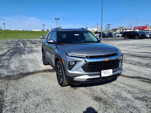 Sterling Gray Metallic 2025 Chevrolet Trailblazer LT