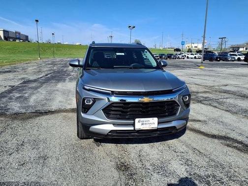 Sterling Gray Metallic 2025 Chevrolet Trailblazer LT
