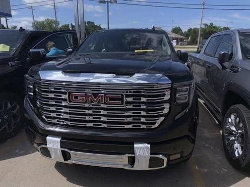 Onyx Black 2026 GMC Sierra 1500 Denali