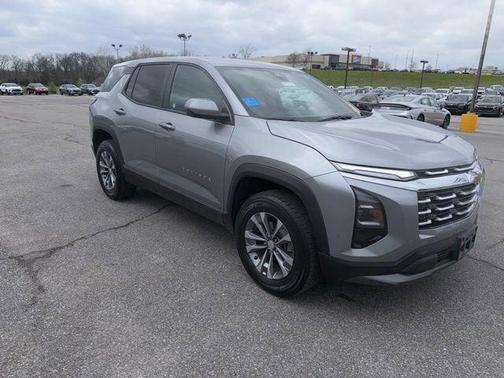 Sterling Gray Metallic 2025 Chevrolet Equinox 1LT