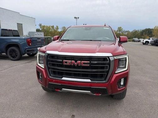 2024 GMC Yukon 4WD AT4