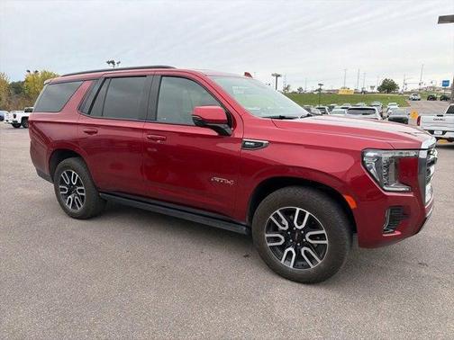 2024 GMC Yukon 4WD AT4
