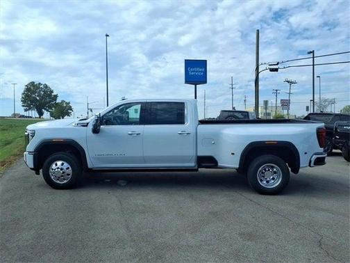 2026 GMC Sierra 3500 Denali