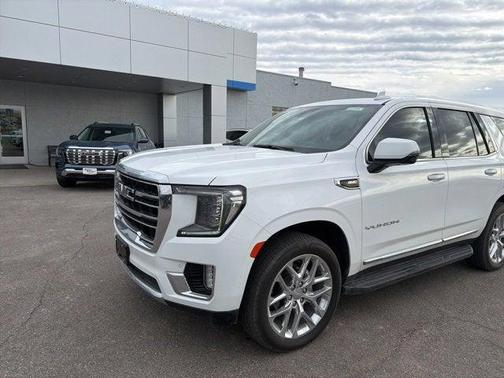 2024 GMC Yukon SLT