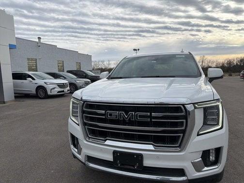 2024 GMC Yukon SLT