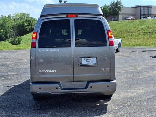 2025 GMC Savana 2500 Work Van