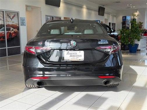 2024 Alfa Romeo Giulia Ti