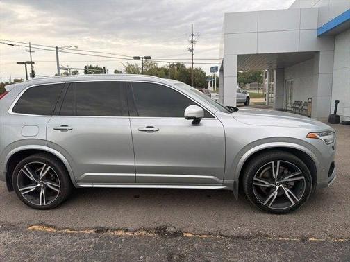 2019 Volvo XC90 T5 R-Design