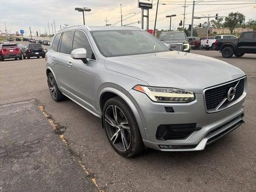 2019 Volvo XC90 T5 R-Design