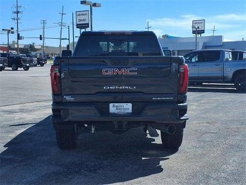 2025 GMC Sierra 2500 Denali