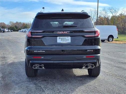2026 GMC Acadia AT4 AWD